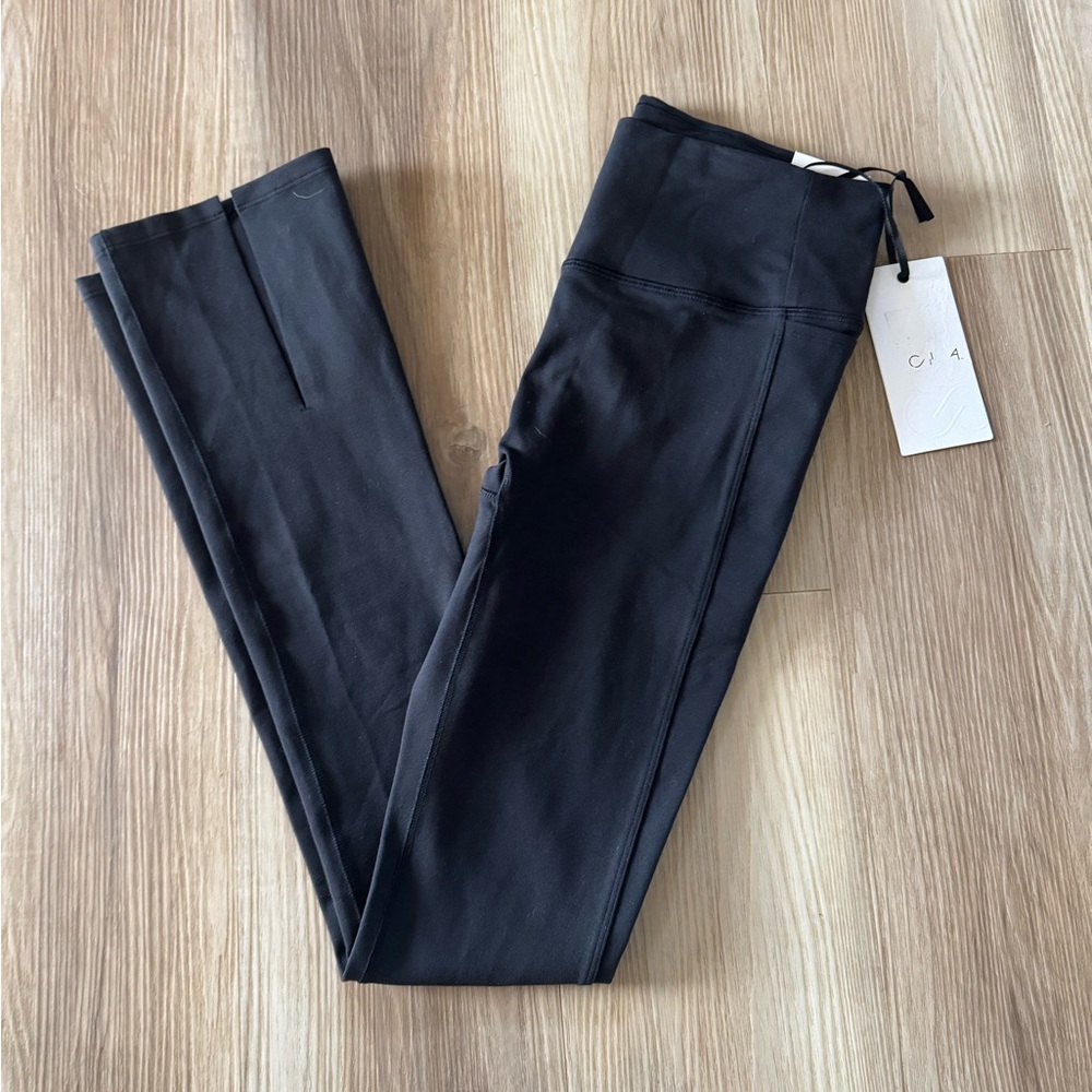 CALIA-Black High-Rise Spilt Front Legging, size Medium. NWT! - Picture 1 of 3